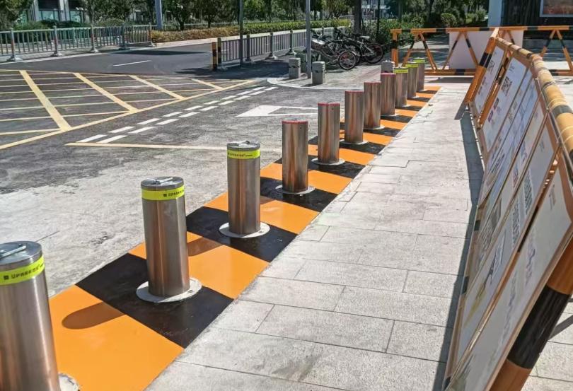 安全守护新升级：36V升降柱为小区入口管控赋能